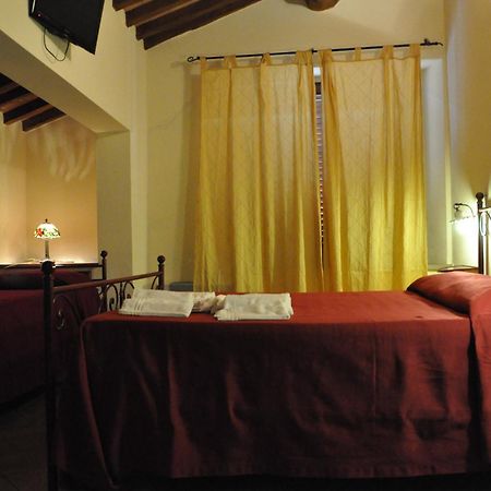 Bed&Breakfast Suvereto Chambre photo
